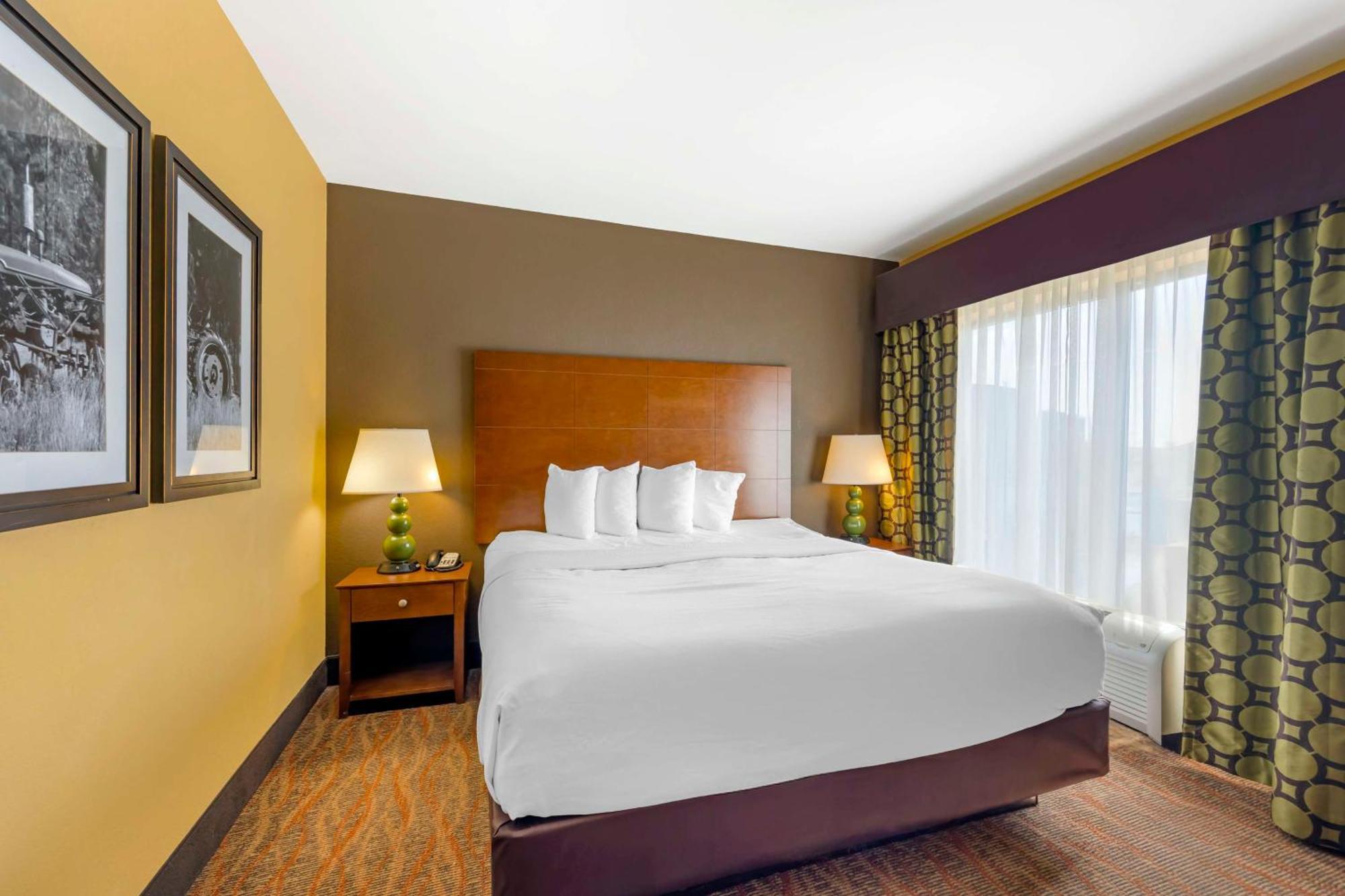 Best Western Plus Tupelo Inn & Suites Exterior foto